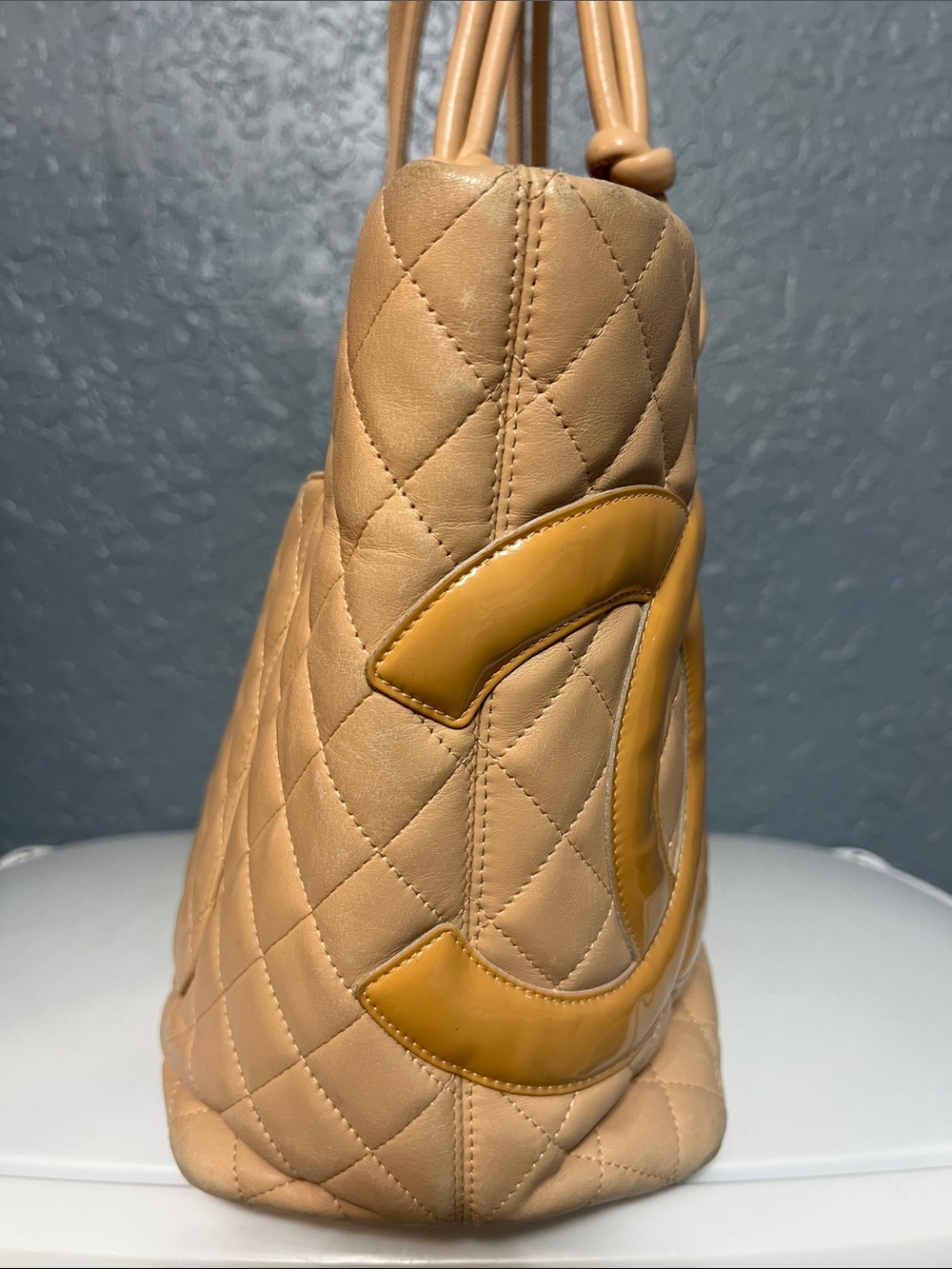 🧡 CHANEL Quilted Calfskin Large Cambon Tote Bag - Picture 5 of 17
